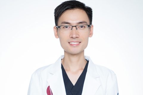 王新 Dr.Wang：致美口腔全民门诊院长