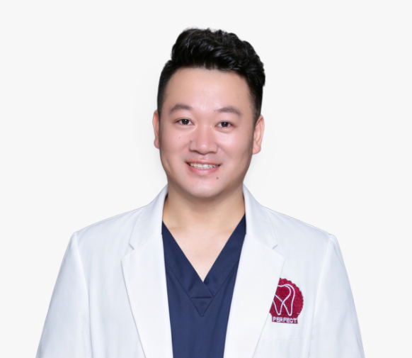 王雨Dr.WANG:致美口腔种植院长、主治医师